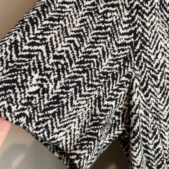 Theory Women's Nikay V short sleeve dress Wool Blend Parcel Fabric 6 - Picture 5 of 13